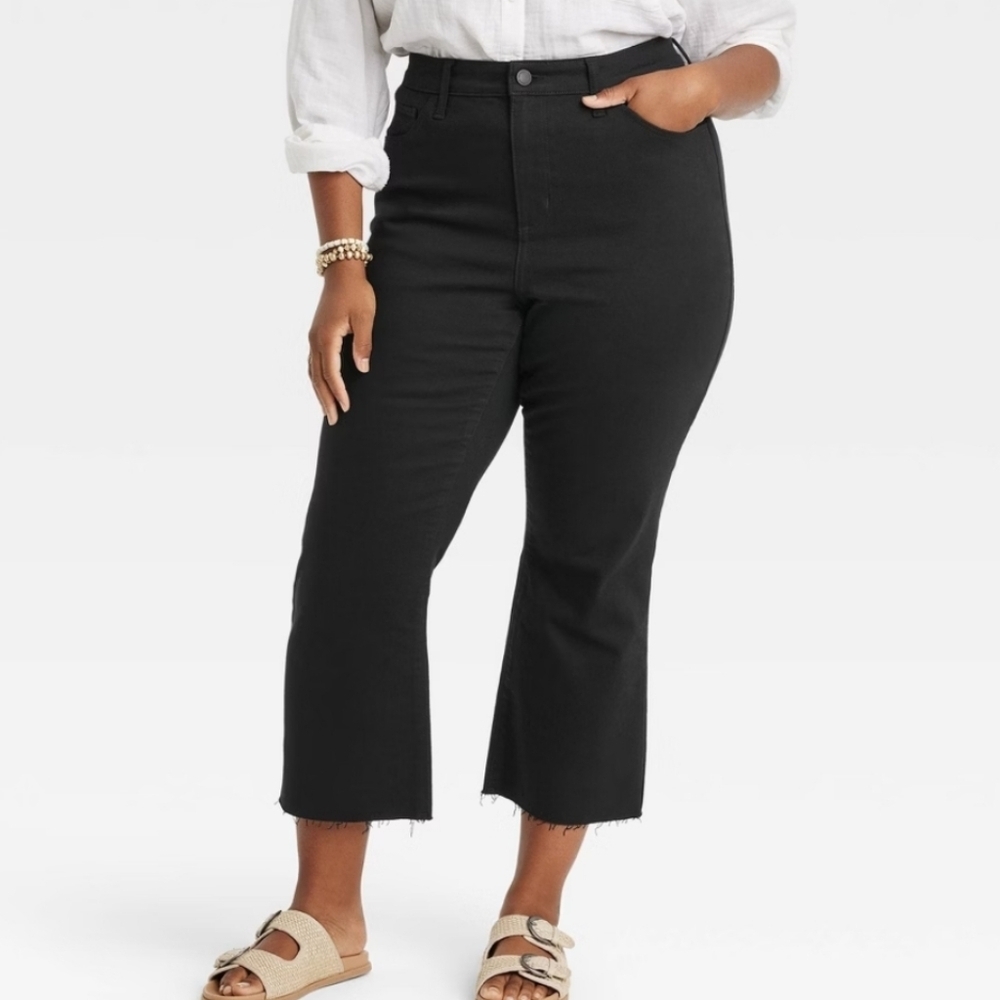 Universal Thread Ankle Bootcut Black pants - Size 17